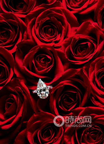 Ũ��һ��,�����ұ��ŵ�ɫ�ʣ�������Ϊ��͸����ĳĵף������һ�۾ͱ������Ĺ�����.jpg